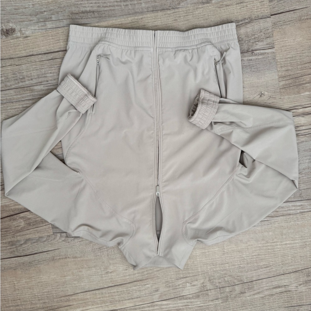 Lululemon track suit XS women’s - Picture 2 of 3